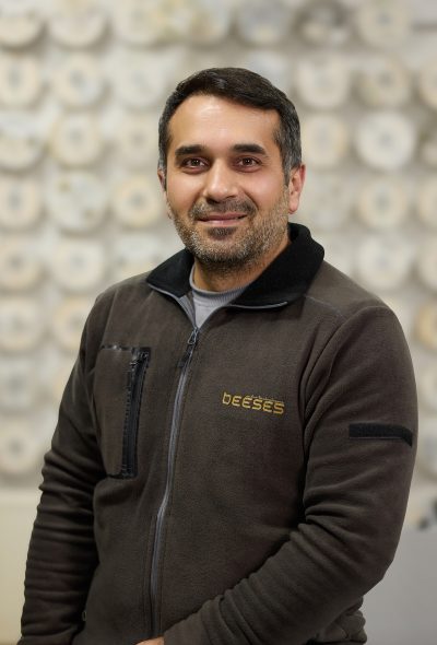 BEESES_110425_051 BEESES_110425_051